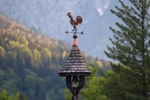 Read more about the article Roofing Tips That Will Help You Repair Your Roof