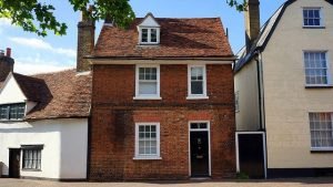 Read more about the article Keeping Your Home’s Roof In Tip-Top Condition