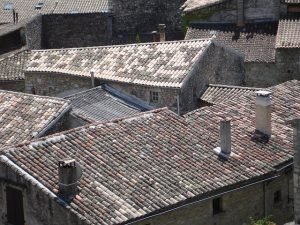 Read more about the article Roofing Tips That Can Make Your Life Easier