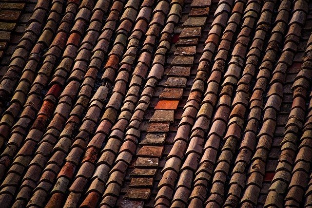 Read more about the article Roofing Tips That Can Save You Lots Of Cash’