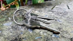 Read more about the article A Guide To Handling All Your Locksmithing Needs