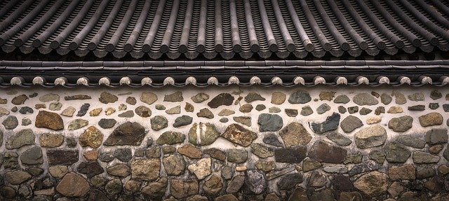 Read more about the article Best Practices For Home Roof Maintenance And Repair