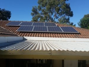 Read more about the article Roofing Tips That Can Make Your Life Easier
