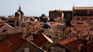 Read more about the article Roofing Tips That Will Help You Repair Your Roof