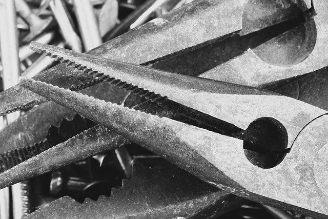 Read more about the article Update Your House And Live Easier With These Home Improvement Tips