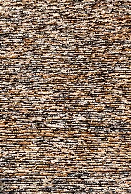 Read more about the article Roofing Tips That Everyone Needs To Know About